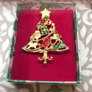 Christmas Tree Pin